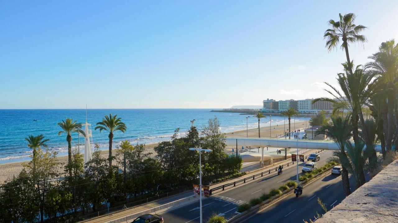 Stylish & Spacious Family Apartment Near Beach & Vibrant Historic Market Alicante Buitenkant foto